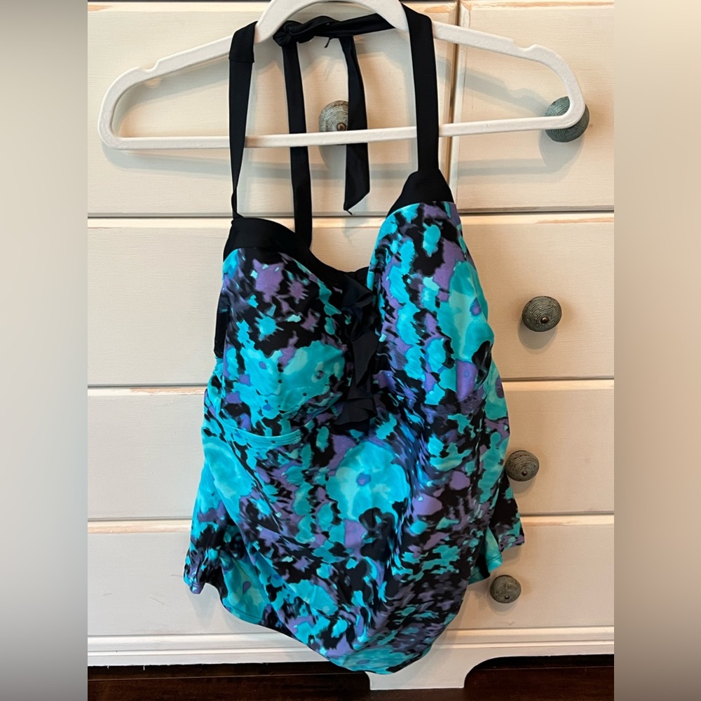 Colorful tankini top